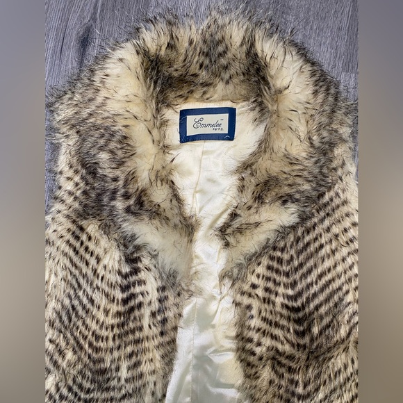 EMMELEE | Vintage Faux Fur Vest Size Small - Picture 5 of 6
